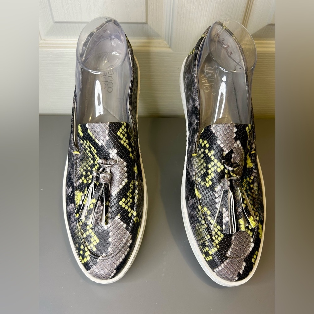 🐍”Franco Sarto” NWOT Neon Green/Black Snakeskin Print Slip On Sneakers Size 11